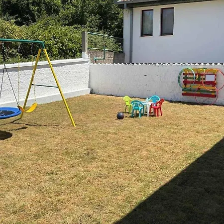 Mima Villa *
